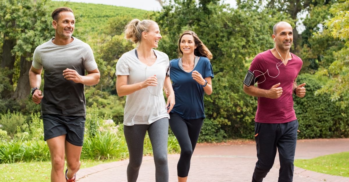 Synergia kolagénu prináša silnejší účinok než jeden typ samostatne. Objavte, prečo kombinácia typov I, II a III podporuje kĺby, svaly, pokožku a vitalitu.